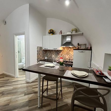 Donn'Anna Naples City Center Экстерьер фото